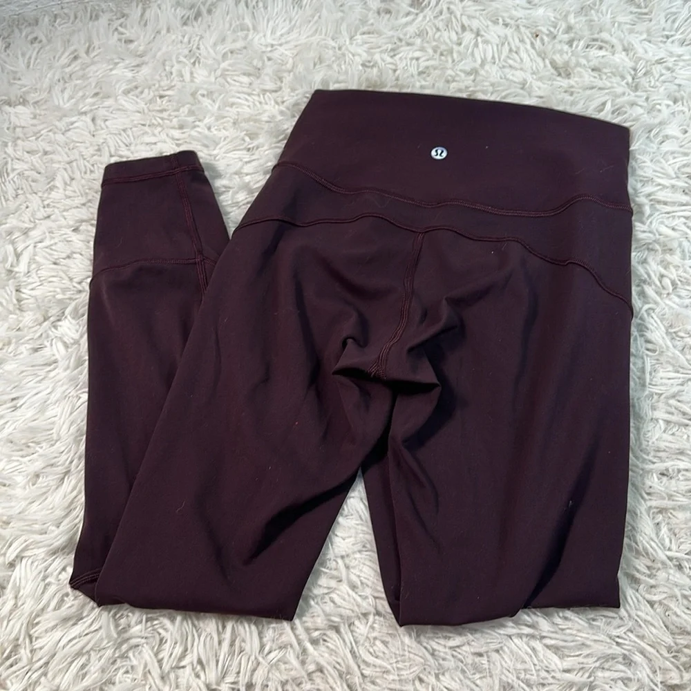Lululemon In Movement 7/8 Tight *Everlux 25